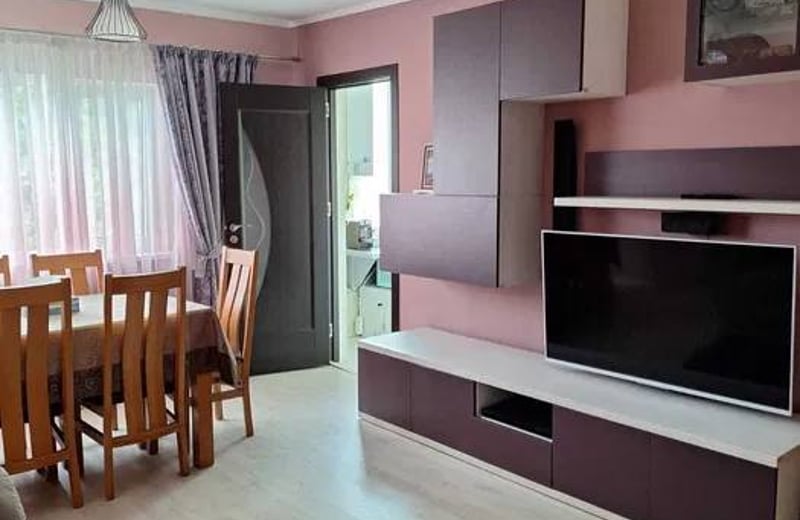 Rental of a comfortable 3-room apartment, 55 m², Faleza Nord, Constanța, Romania